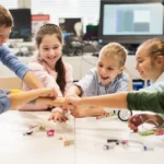 Free Learning Games